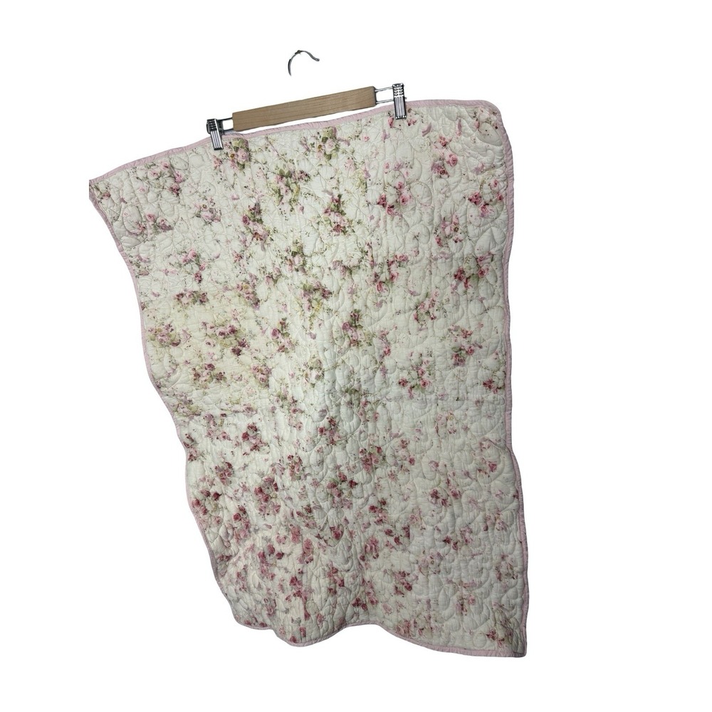 Vinage handmade chic Love baby quilt lap pink floral‎ shabby shack blanket